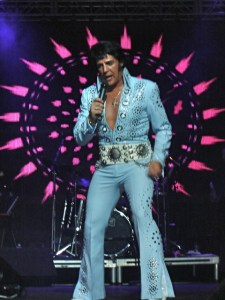 Elvis Live